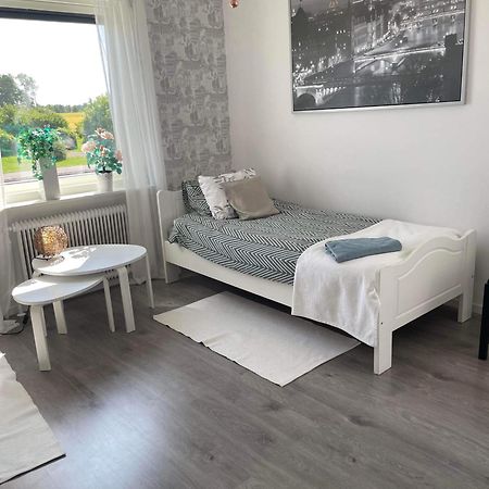 Oedeshoeg Modernt Och Stilfullt B&B エクステリア 写真