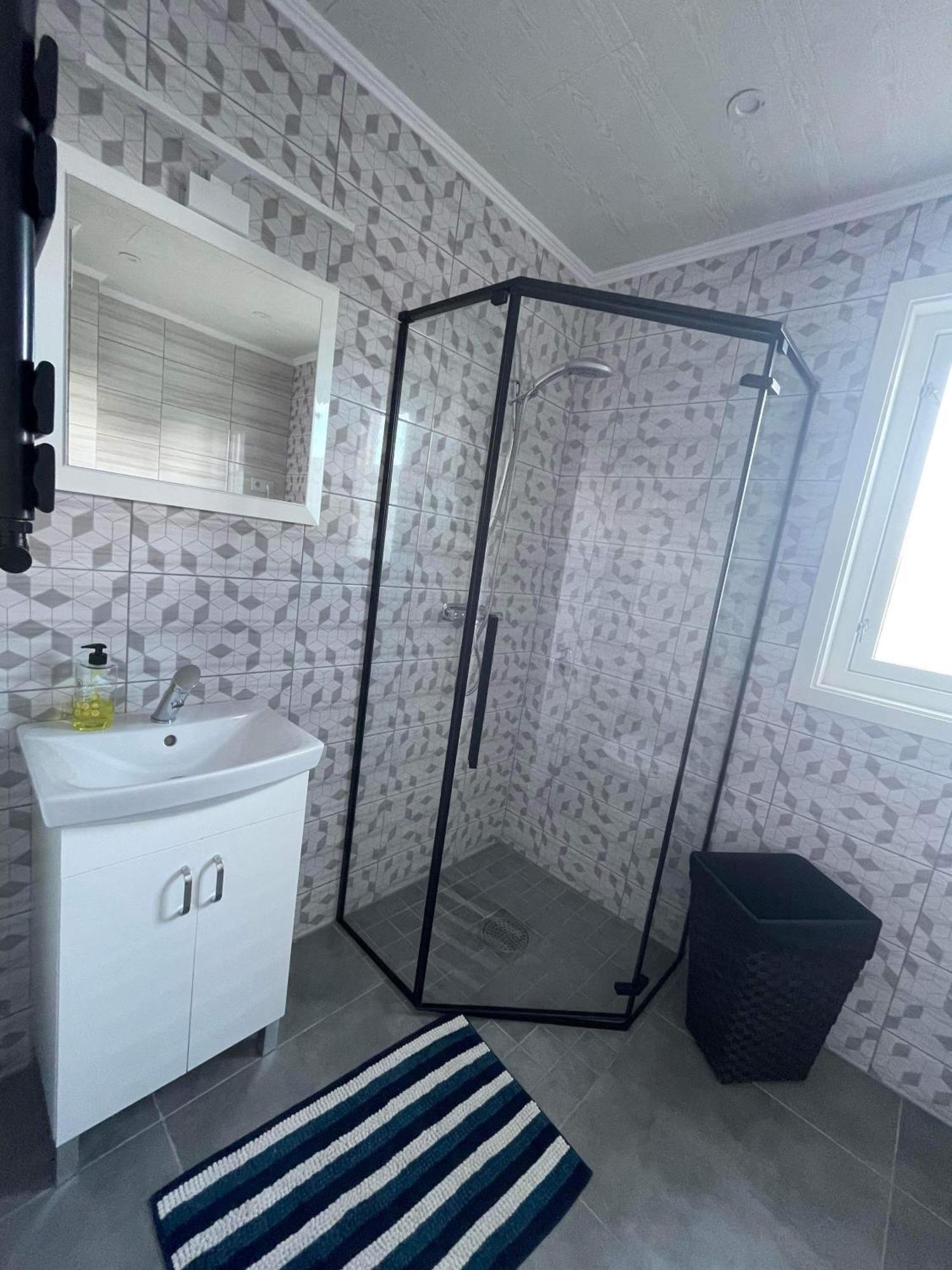 Oedeshoeg Modernt Och Stilfullt B&B エクステリア 写真